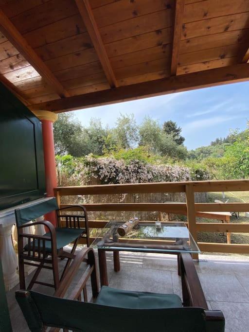Casa Piccolino Villa Paramonas  Exterior photo