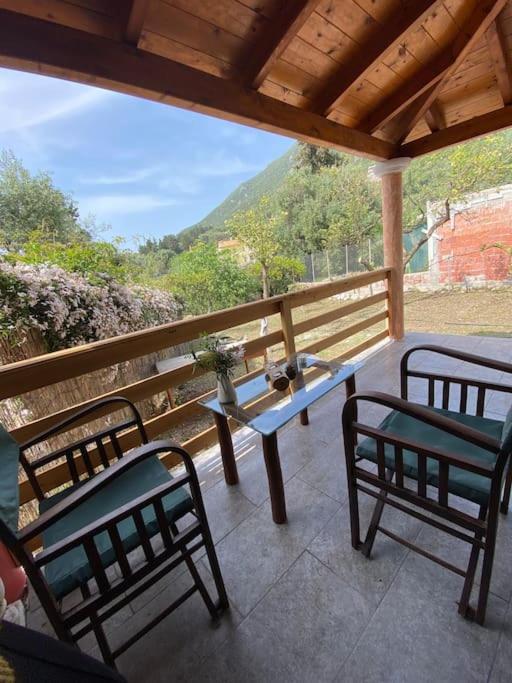 Casa Piccolino Villa Paramonas  Exterior photo